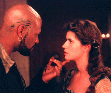 Irène Jacob et Laurence Fishburne dans 'Othello'